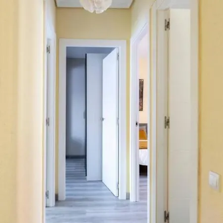 Cerca Estaciones Appartement Santander