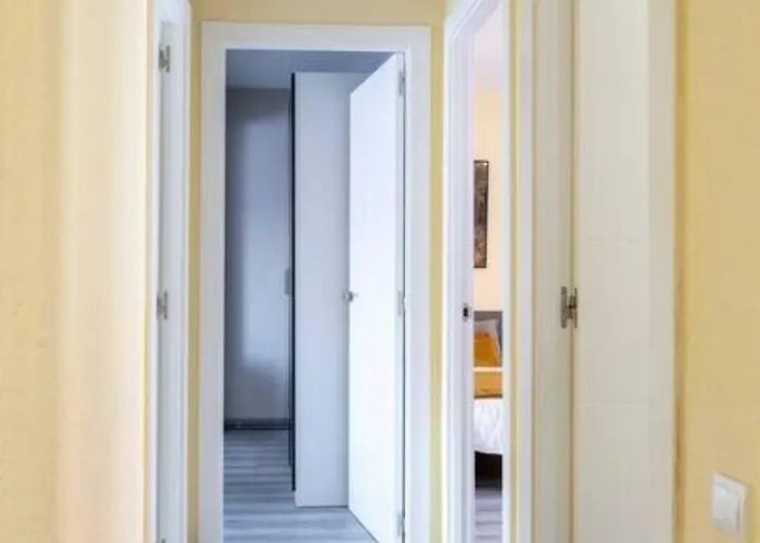 Cerca Estaciones Apartmán Santander